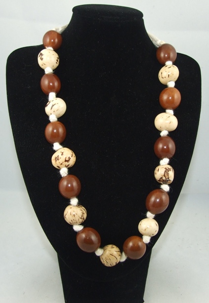 Necklace - Pearl & Cotton (kl)